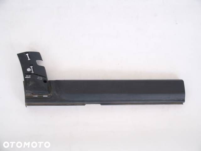 Land Rover Discovery 4 moulding cap door rear part