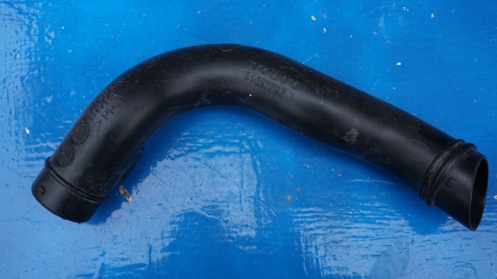 VOLVO S90 V90 XC90 XC60 II wiring pipe air