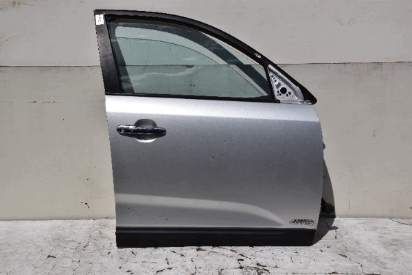 Portière Droite Avant KIA SORENTO II Przedlift 2009-2012 Kod lakieru: 3D