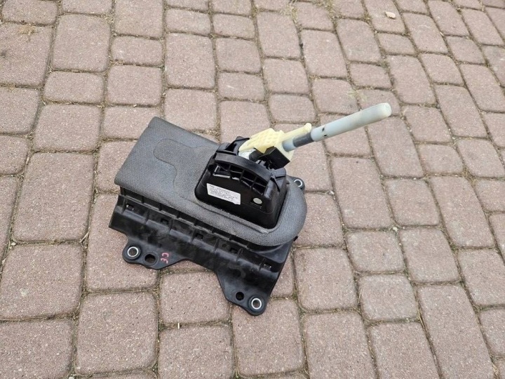 trim changes of the gear gear lever Opel Corsa E 55509034