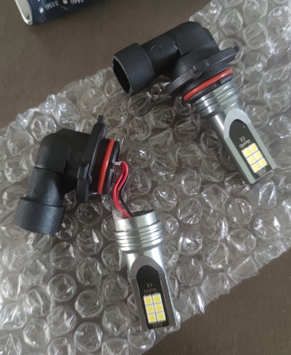 Меч LED Світловий Зоряні Війни 77 см 16 Кольорів — фото 3