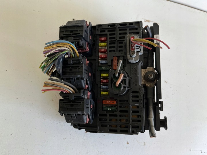 Citroen Peugeot modul BSM L01 9658539180