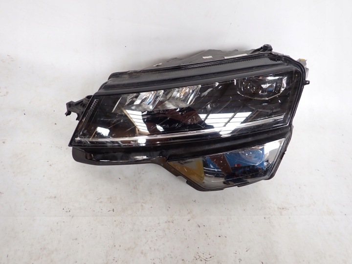 SKODA KAROQ 57A 17- Feux phare Gauche Avant Avant FULL LED 57B941015D