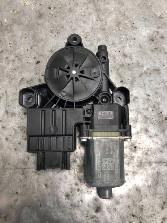 Motor Fenster links vorne SKODA FABIA III 2Q2959881C
