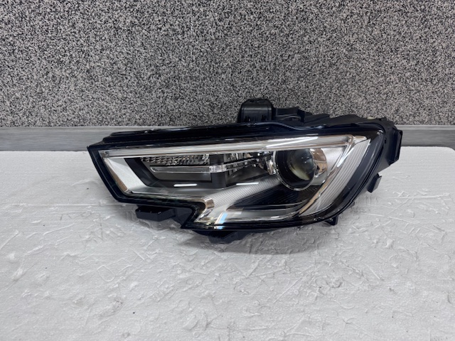 Licht links Audi A3 8V LIFT Bi Xenon Led neu