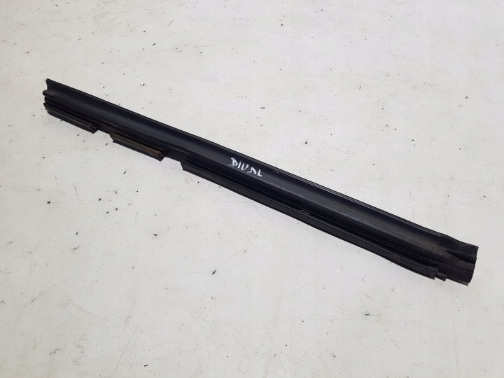 Joint Vitres Droite Arrière MERCEDES SL R230 W230 2306730265