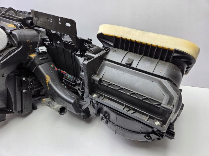 KOHV ÄRIÜHINGUS ALEHAMBRA VW SHARAN 7N 1K1819358 9