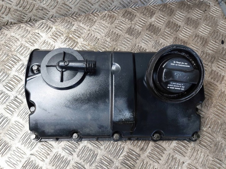 cover of valves VOLKSWAGEN GOLF IV 038103469S 038103475Q 1.9 TDI