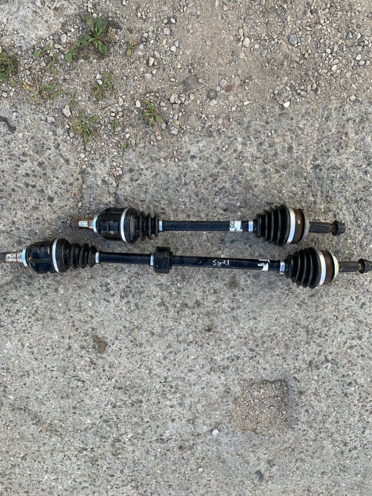semi-axis left front TOYOTA YARIS III 1.4D4D