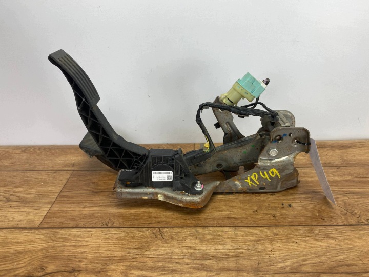 Pedal kočnice Ford Escape IV 2020+