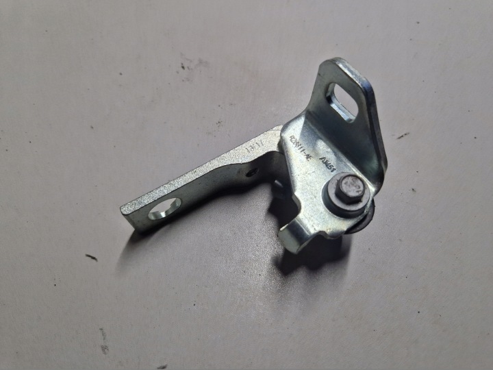 FORD C-MAX MK2 FOCUS MK3 Charnière Portière Gauche Arrière Inférieur AM51-R26811-AE