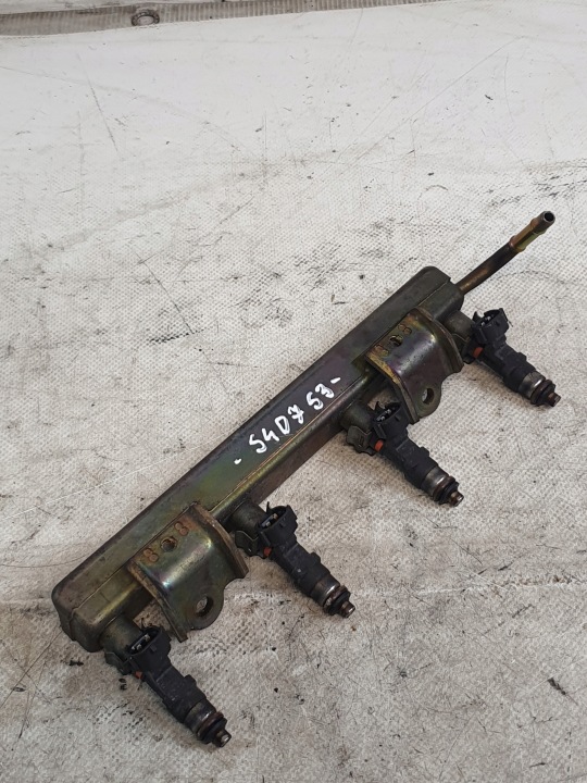 Rampe injection NISSAN MICRA K12 1.0 16V 03r.