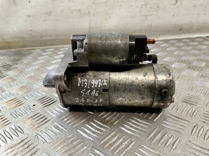 starter of the engine OPEL ZAFIRA A 1.9 CDTI 55352882 M001T30171