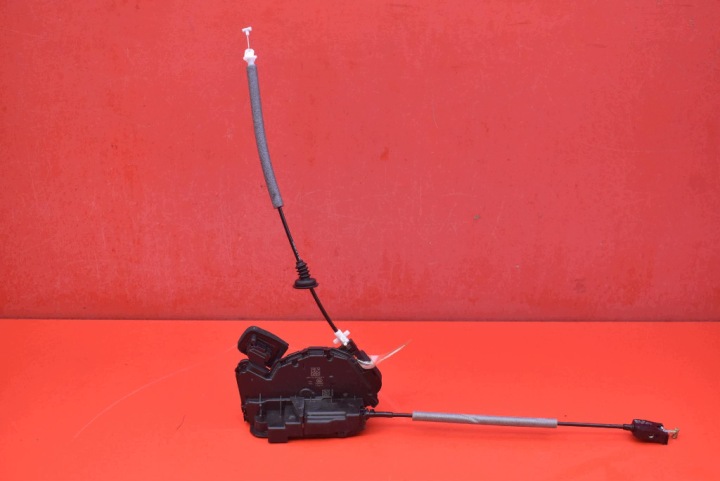 de la Serrure Portière Droite Arrière Arrière EU 5TA839016K SKODA OCTAVIA 3 III KOMBI 17-20