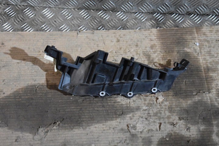 perfect condition cover partition wall right BMW G05 G06 G07 K