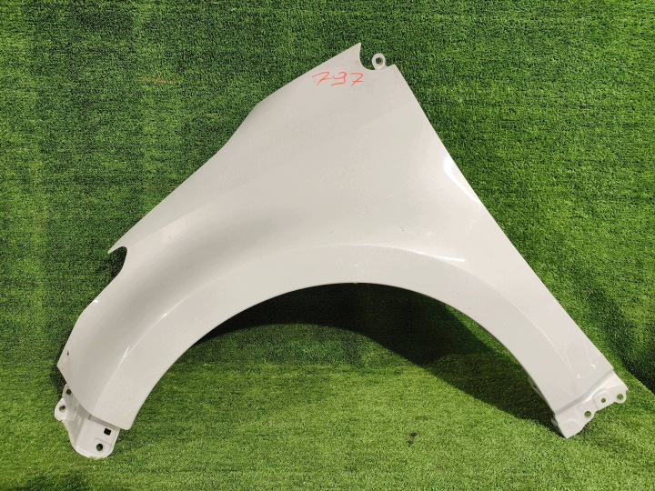 Aile Avant Gauche TOYOTA YARIS IV 20- NR.797