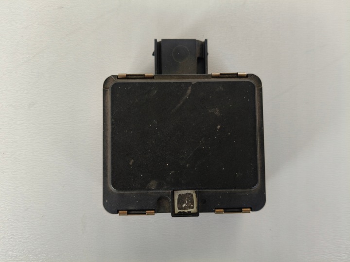 RADAR DISTRONIC ACC snímač VW AUDI SKODA 5Q0907561H