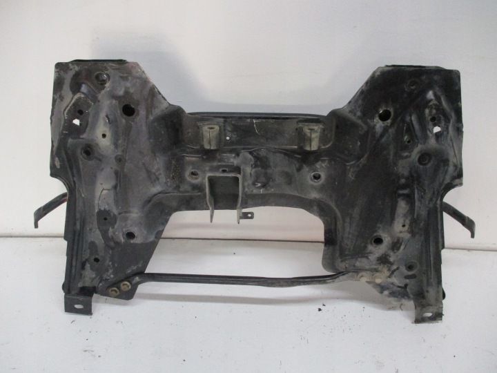 Vorderachsträger Fahrschemel Achsträger PEUGEOT 2008 und
