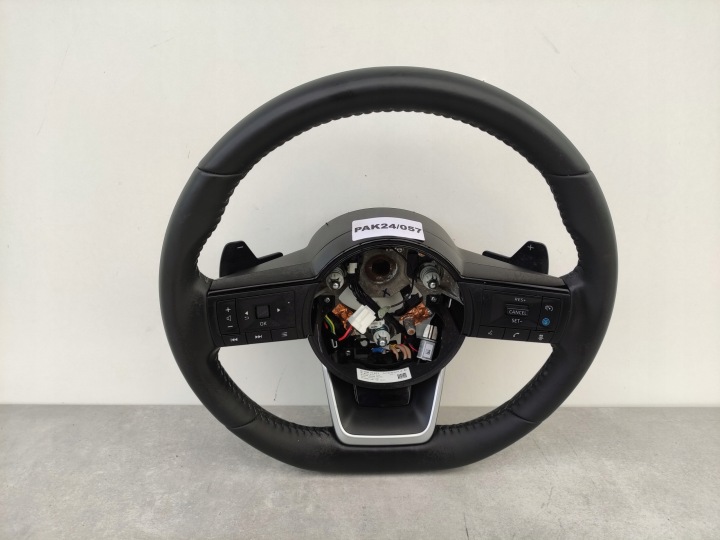 NISSAN QASHQAI J12 2021-2024 ROK VOLANT ORIGINAL MULTI PAK24/057