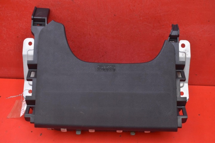 airbag kolenní 7030A242 PEUGEOT 4008 1 a 12-17