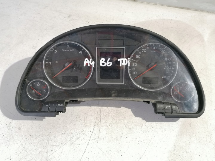 Audi A4 B6 1.9 TDI budíky budiky 8E0920900G