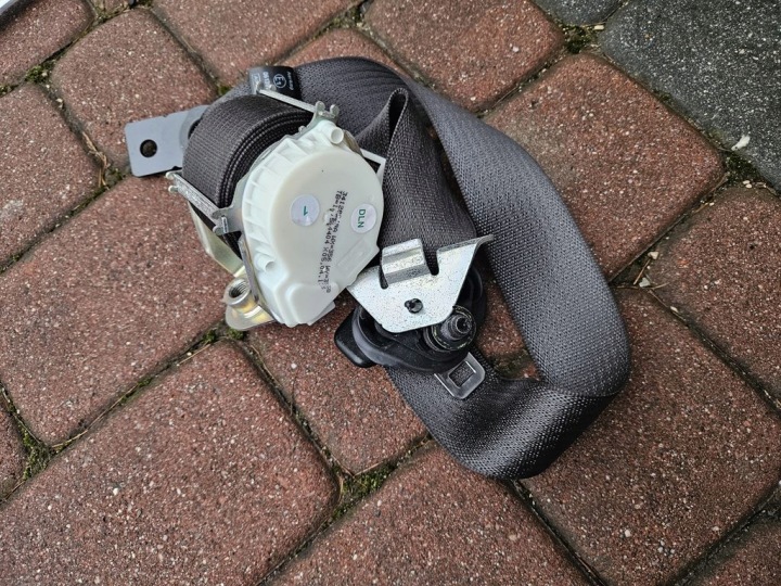 Gurten vorne vorne links Sicherheits Europa Opel ADAM 13357729