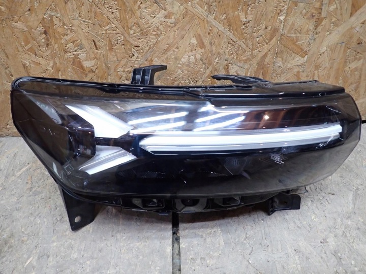 light right right FULL LED DACIA DUSTER 3 III PYM BIGSTER 2024- 260107725R