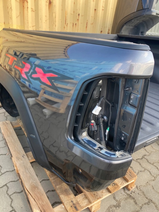 Ram 1500 TRX V fender rear box 2021-24 11