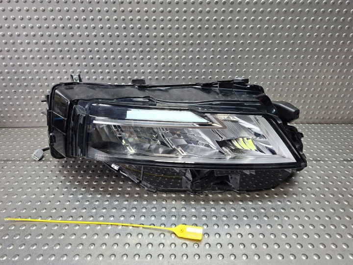 light front right FULL LED NISSAN X-TRAIL T33 21- EU 23795
