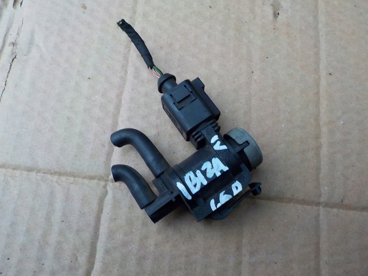 Vanne à vide seat ibiza IV 6J 1,6 TDI 1K0906283A