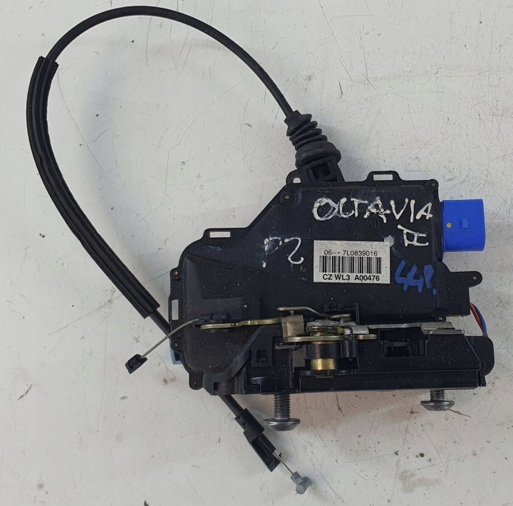 Skoda Octavia Mk2 II 2 7L0 de la Serrure Portière tylnych Droite Arrière
