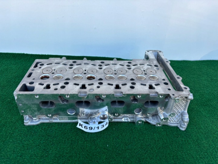 head. of the engine + POPYCHACZE MERCEDES W213 W205 W227 2.0 CDI K69/134