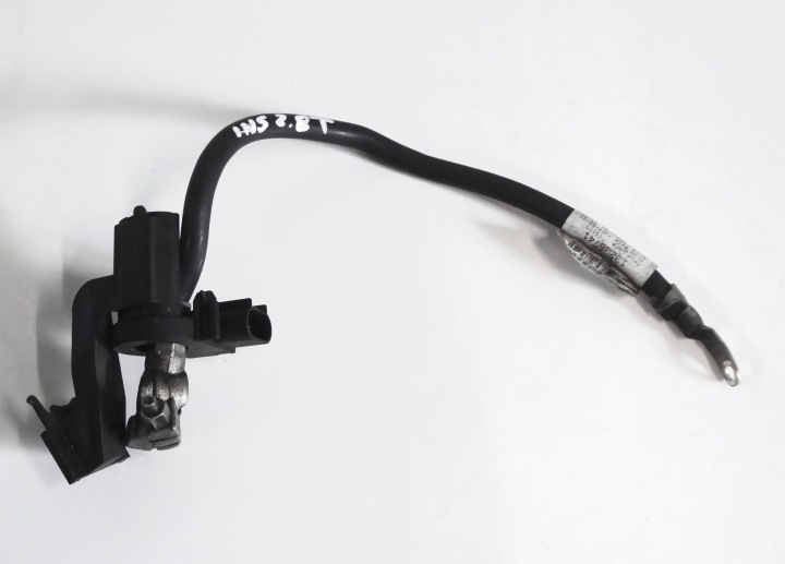Conduit pieces tuyaux Borne cable pôle négatif OPEL INSIGNIA A
