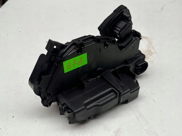 VOLKSWAGEN SEAT SKODA Schloß Tür links vorne 5TB837015C @M