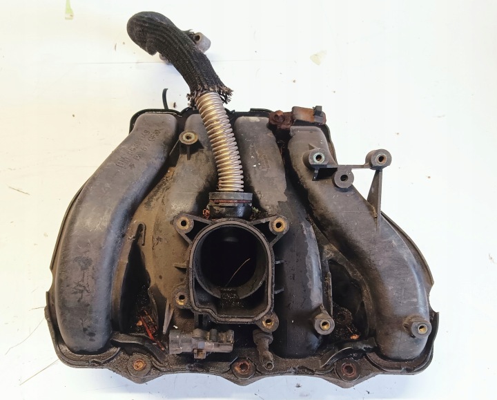 intake manifold 55351149 opel Vectra c 2.2