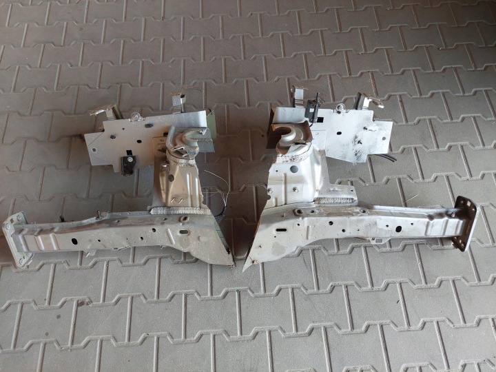 Längsträger links rechts JEEP CHEROKEE KL