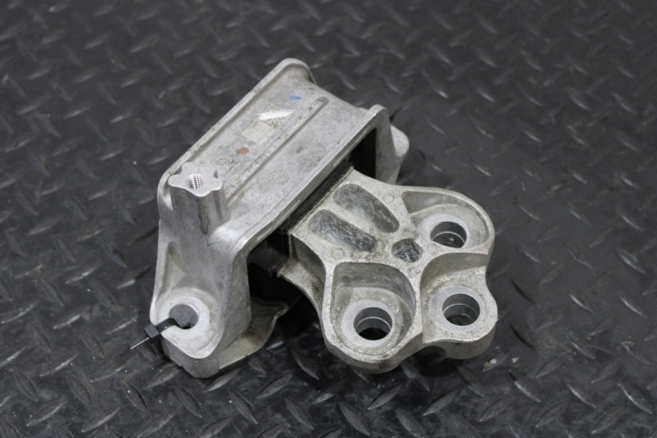 supporto Supporti motore usato FIAT 500X 500 X LIFT 00520903460
