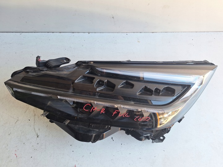 TOYOTA CH-R II 23-> Licht links FULL LED EU 55L