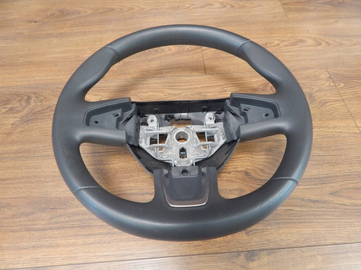 Steering wheel Renault Master IV version under pace 6