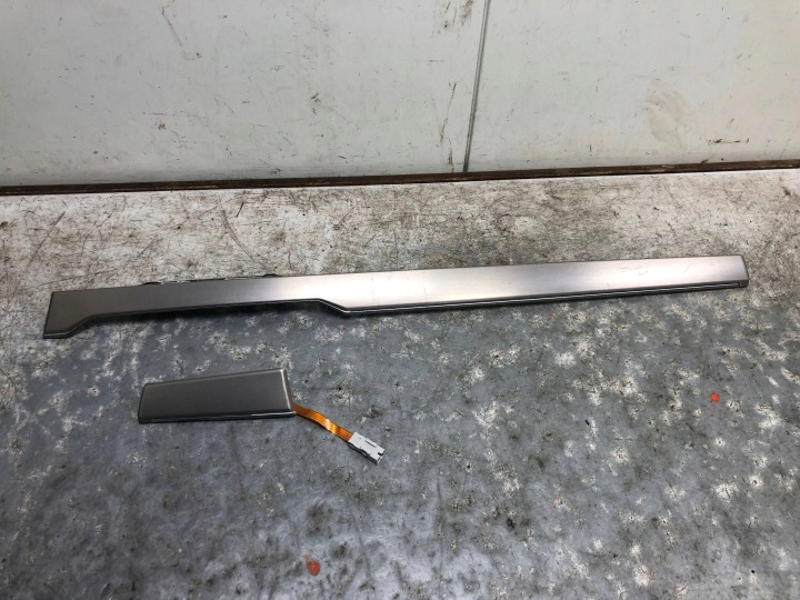 modanatura DEKOR consolle NF5 VW PASSAT B8 LIFT 3G1853300E