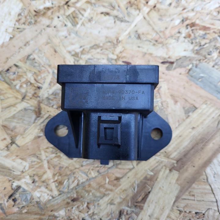 FORD FOCUS MK3 modul POMPY des Kraftstoffsbehälters AU5A9D370FA