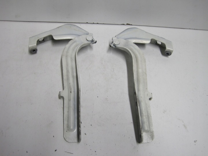 hinge of rear bonnet left right NISSAN QASHQAI III J12