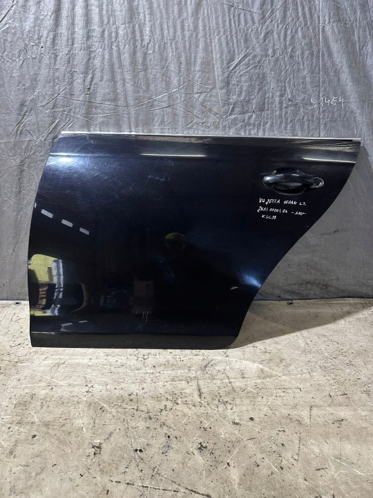 Côté Portière Gauche Arrière VOLKSWAGEN VW JETTA Berline LC9X