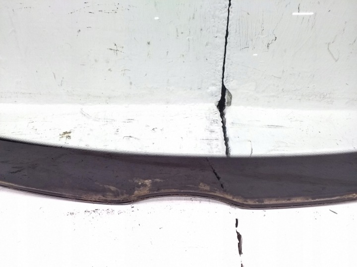 Mercedes-Benz E W124 1995 Front windshield 6