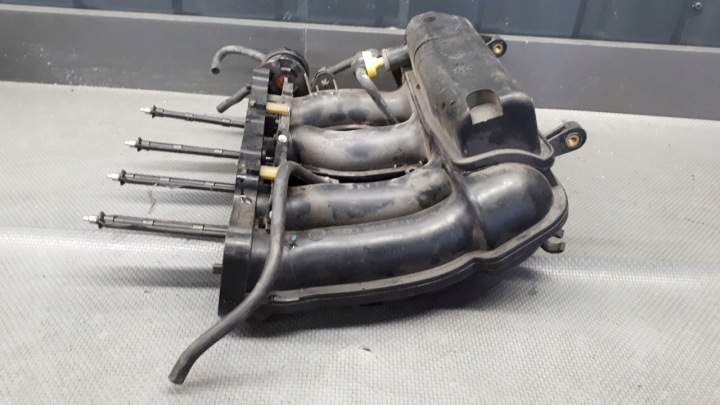 AUDI A3 8P 1,8 imukeräin 06A133205D 11