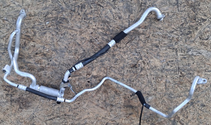 schläuche schläuche RURI klimaanlage NISSAN ARIYA 924795MP7A 924425MP4A