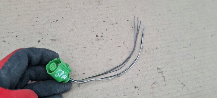 A4 B8 LIFT connecting spoiler KOSTKA ZLACZE lights rear part 4H0973713C A5 8T VW AUDI