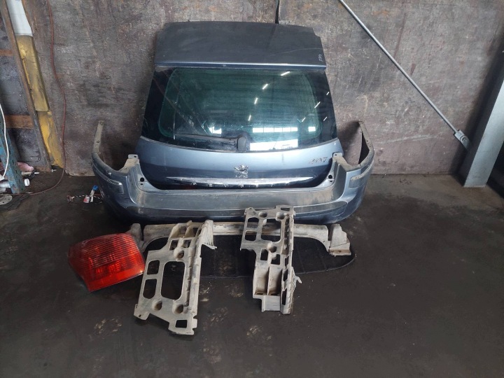 komplet heck PEUGEOT 407 und EZWD heckklappe kofferraumdeckel kofferraum stoßstange heck leuchte