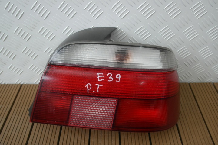 BMW 5 E39 Sedan 1995-2003 LCI Licht hinten rechts heck EUROPA 2496298 OE