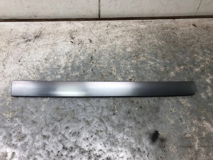 Moulage DEKOR Console VW PASSAT CC LIFT 3AB857212E